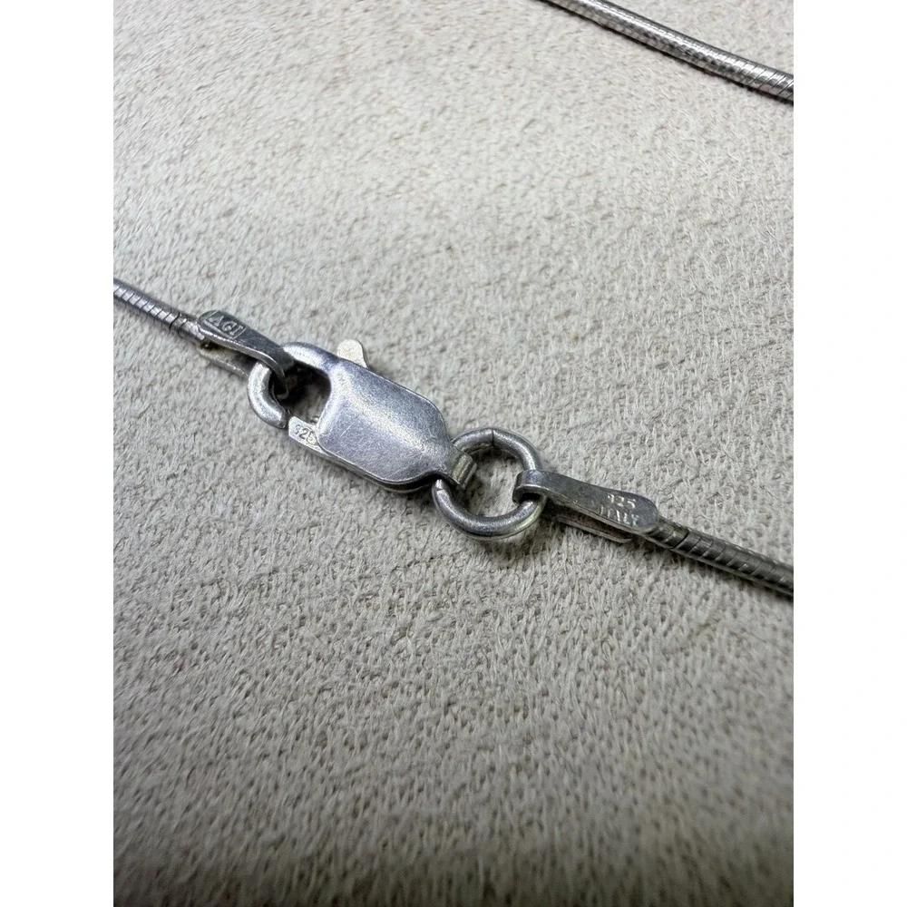 Vintage Wheeler Mfg‎ WM Sterling Silver Leaf Cross Pendant 18